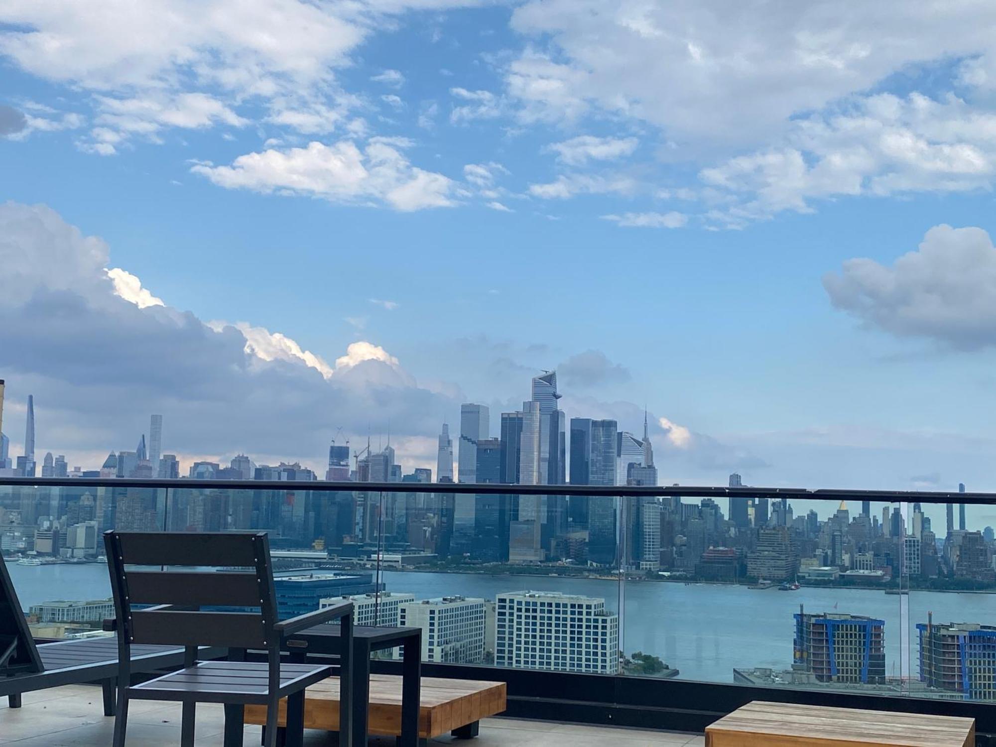 Cozy Apt With Great City View Юниън Сити Екстериор снимка