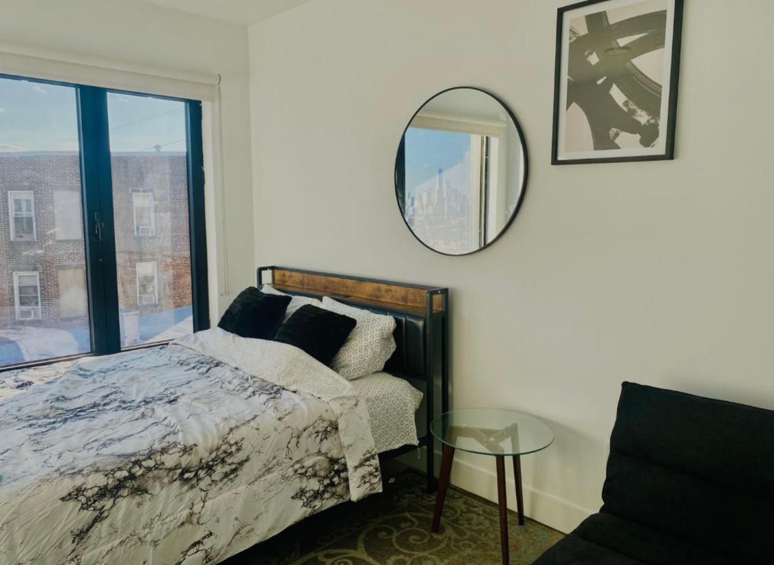 Cozy Apt With Great City View Юниън Сити Екстериор снимка